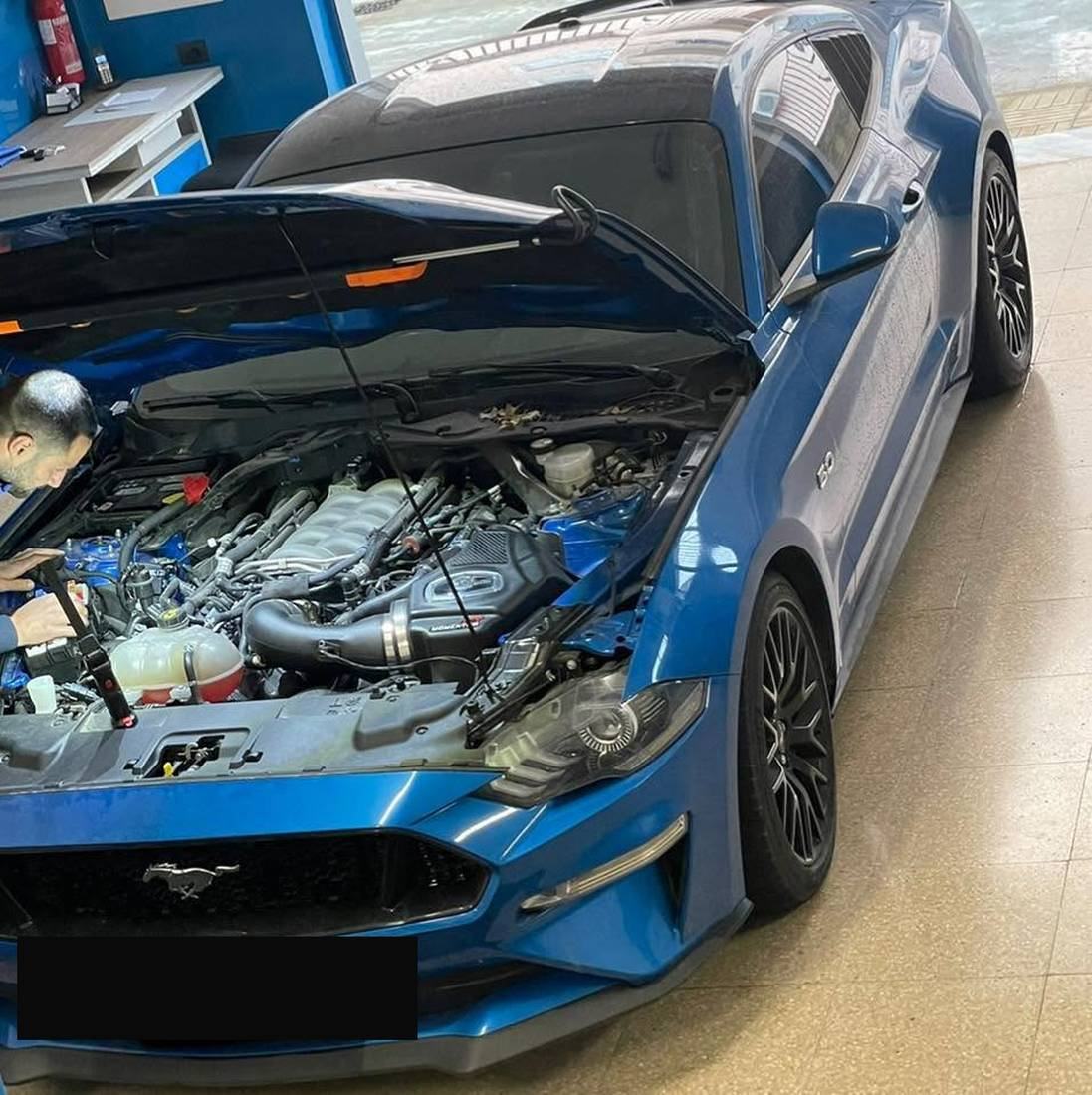 Intervento su Ford Mustang GT