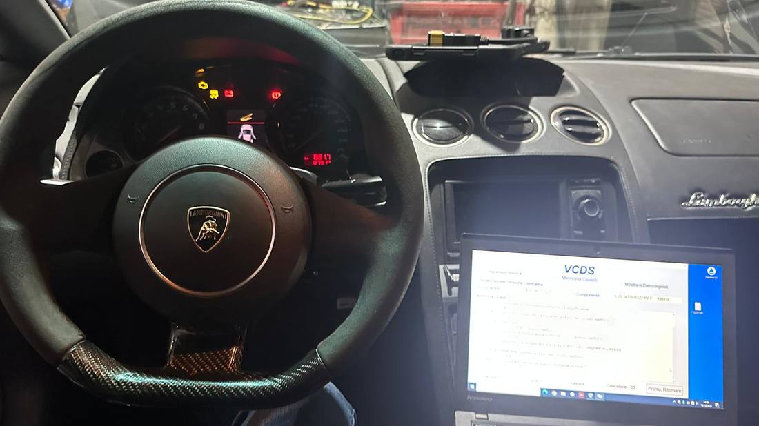 Diagnosi Lamborghini con strumentazione VCDS