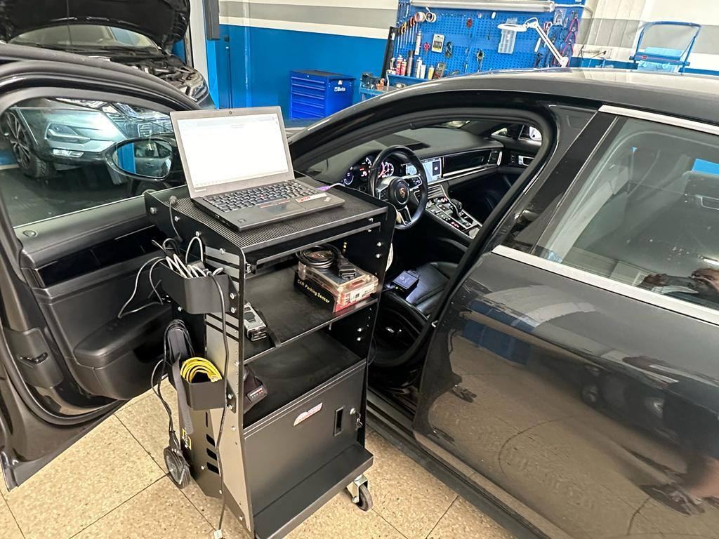 Intervento diagnostico su Porsche Panamera